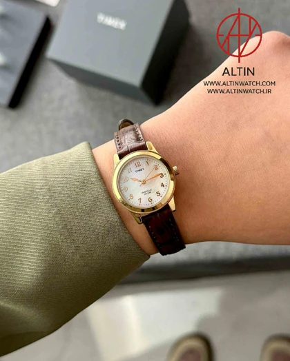 ساعت مچی زنانه تایمکس (Timex) مدل TW2R63600 (صفحه صدف، بند چرم قهوه‌ای، نور پس‌زمینه Indiglo)