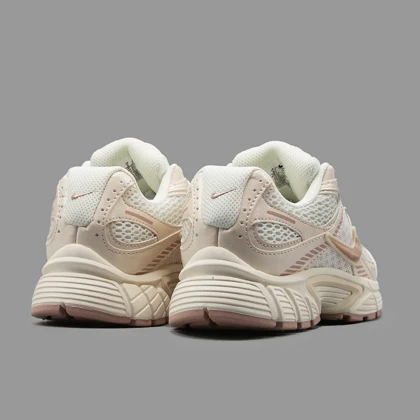 نایکی V5 رانر کرم صورتی Nike V5 RNR Cream Pink