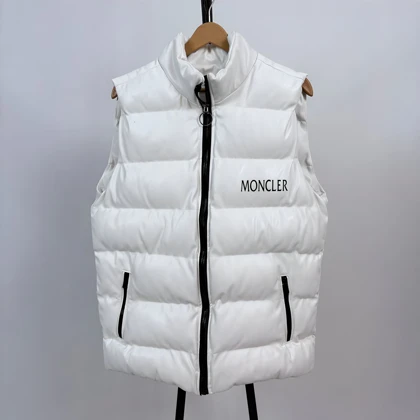 کاپشن وست سفید مدل MONCLER