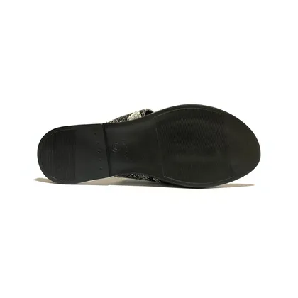 صندل زنانه نیکتا مدل شصتی کد RS-BK-058