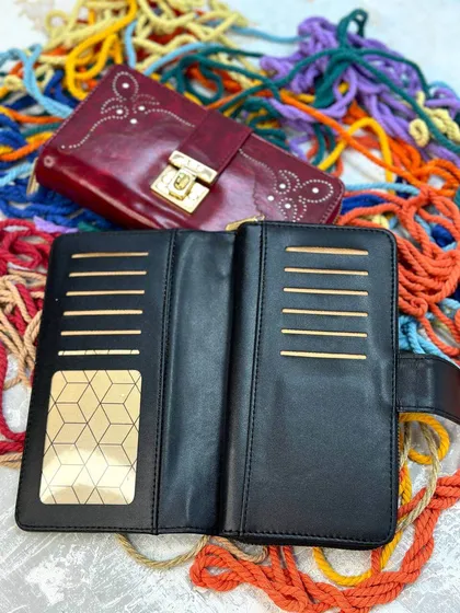 کیف پول زنانه