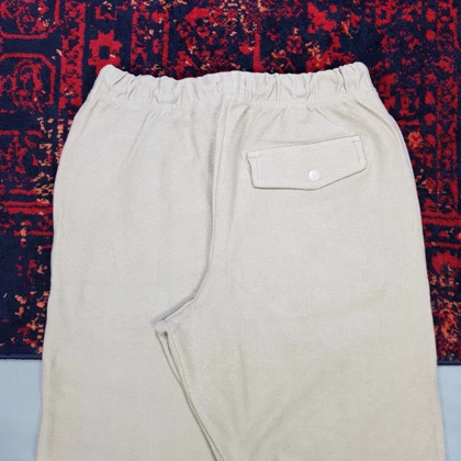 جاگر با پارچه‌ی دورس 5 نخ کرمی از standard cloth کد 245