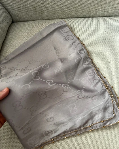 shawl 0232
