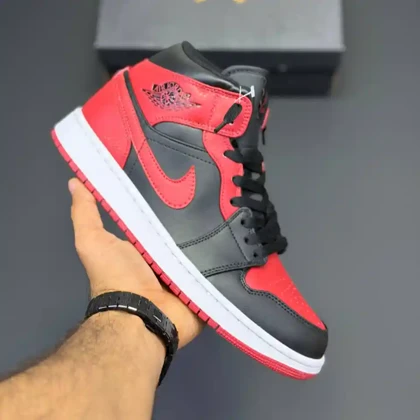 کفش نایک ایر جردن وان ساق‌دار مید بند برد 2020 مشکی قرمز Nike Air Jordan 1 Mid Bred 2020 Black Red