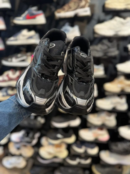 کتانی مردانه لژدار بالنسیگا مشکی