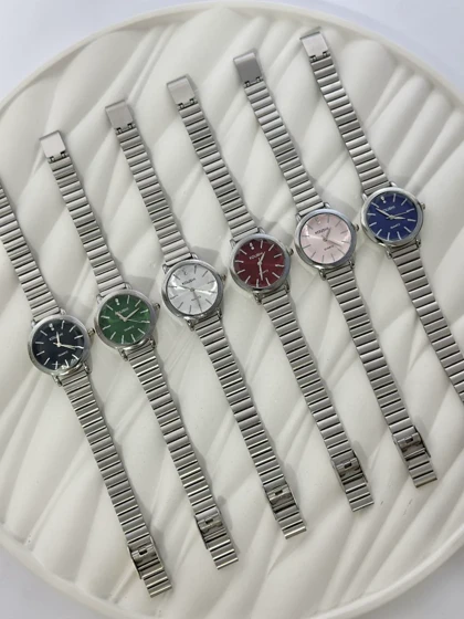 ساعت مچی زنانه برند کوشیkoushi بند استیل