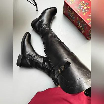 بوت بالای زانو پشت‌بندی