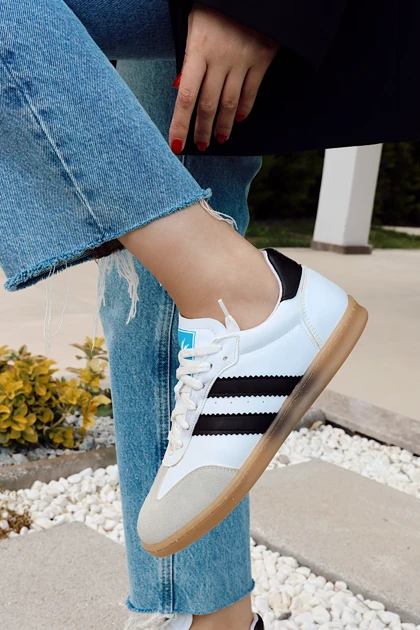 کفش های روزمره زنانه polka-store polka-store