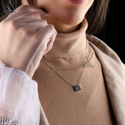 گردنبند زنانه نقره ای Square Pendant Necklace-S