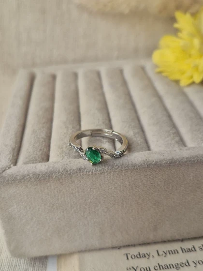 انگشتر جواهری فری سایز موج بیضی