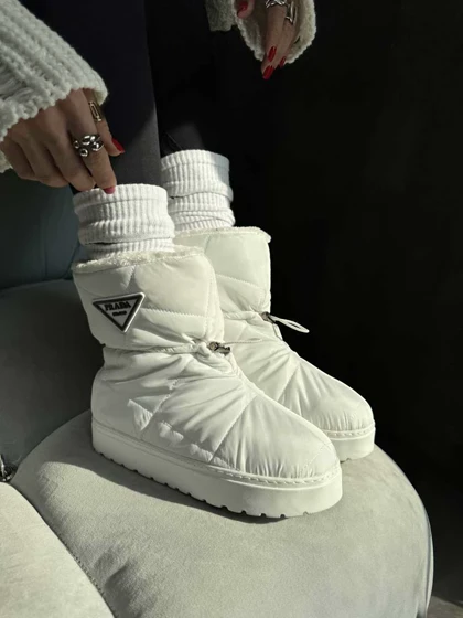 نیم بوت کاپشنی PRADA