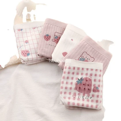 شورت طرح Teddy & Strawberry ( سایز L)