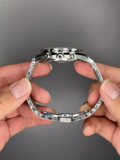 ساعت مچی امگا اسپیدمستر بند سیلور صفحه مشکی Omega Speadmaster