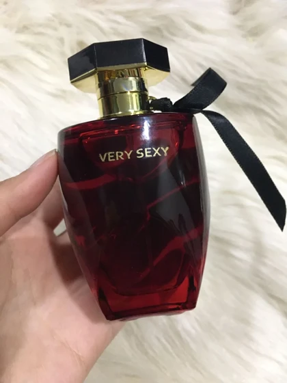 ویکتوریا سکرت وری س.ک.س.ی 2018VICTORIA'S SECRET - Very S--y (2018)