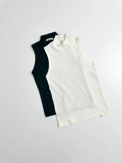 تاپ یقه ایستاده