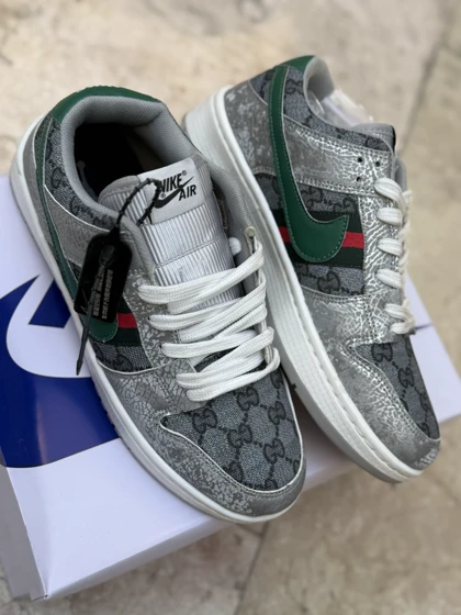 کتانی نایک اس بی گوچی