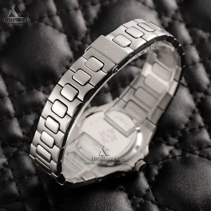 ساعت پتک فیلیپ ناتیلوس نقره‌ای Patek Philippe Nautilus SW1