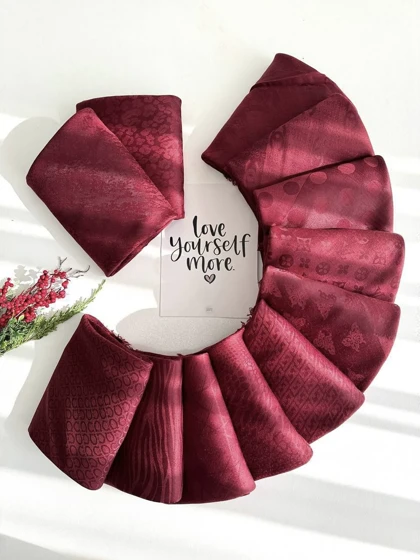 شال زرشکی چهارفصل