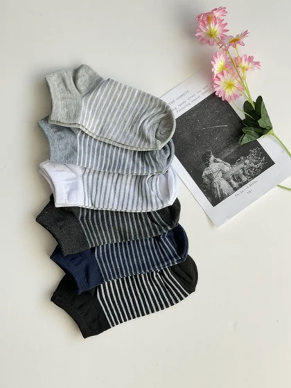 جوراب زنانه دلنیا