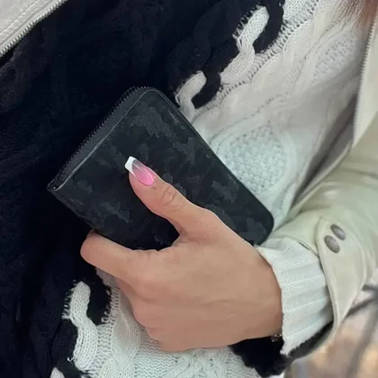 کیف جا کارتی زنانه و دخترانه تک زیپ کوچک ابر و بادی مشکی مدل MSN92-146