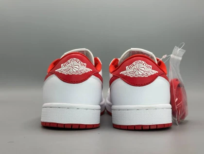 کتانی جردن1لو یونیورسیتی رد/Nike Air Jordan1 low