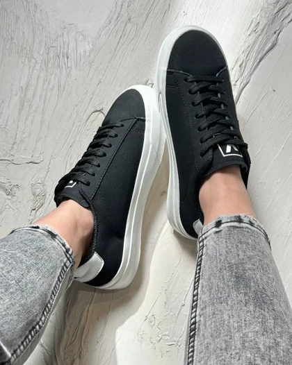 ونس VEJA مشکی کد 1200135