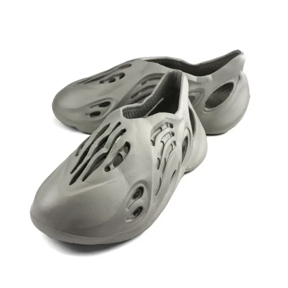 کفش ساحلی پسرانه و دخترانه مدل فضایی