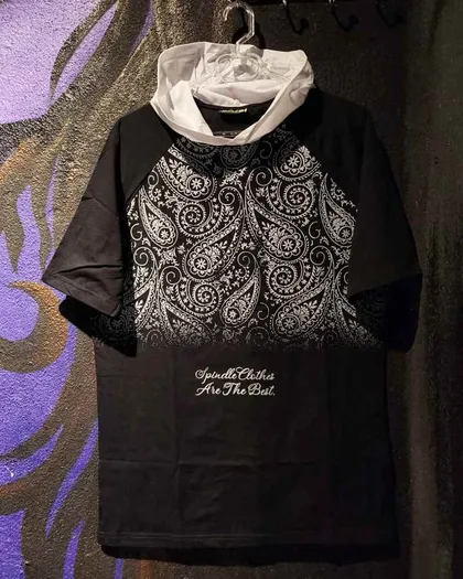 تیشرت کلاهدار 63