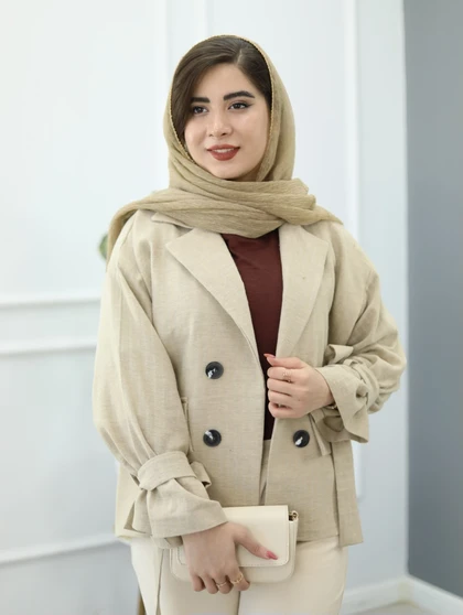 مانتو سرنا
