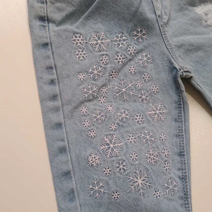شلوار مام استایل لی دخترانه طرح برفی