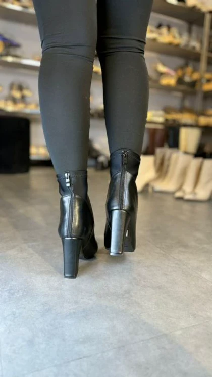 بوت پاشنه روناک کد 337B