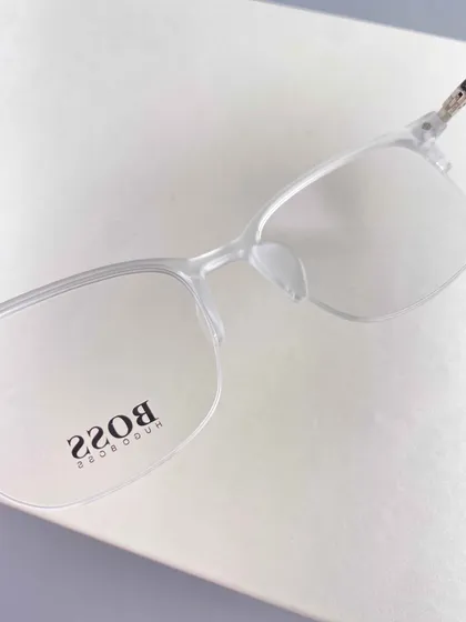 عینک طبی هوگوباس مدل HB1108