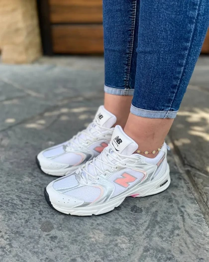 کتانی ورزشی زنانه نیوبالانس مدل 530