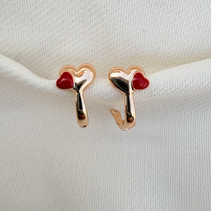 گوشواره قلب طلایی و قرمز ژوپینگ