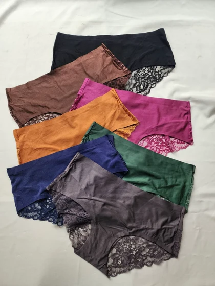 شورت دانتل و ساتن بدون لبه دوخت کد: 1459