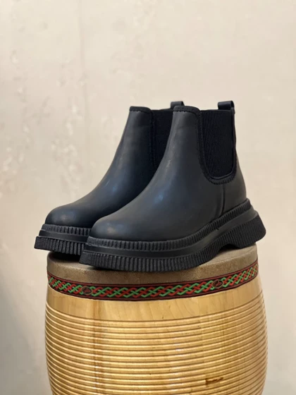 نیم بوت 2کش زواردوزی