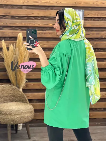 مانتو داکرون زنجیردار