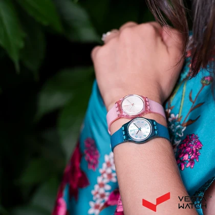 ساعت مچی زنانه سواچ SWATCH مدل LS117