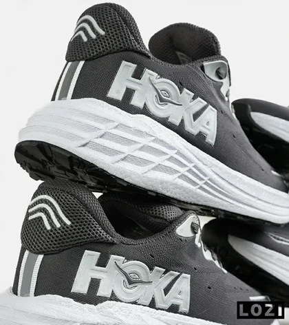 کفش کتانی طوسی فیلی سفید HOKA مدل 7337