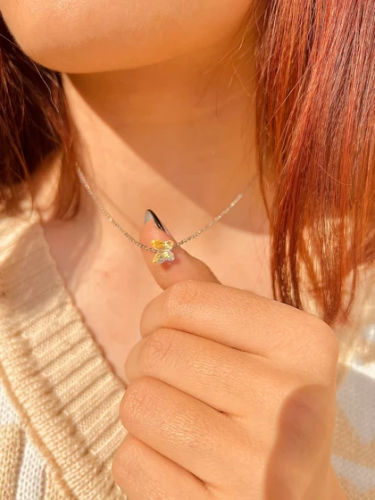 گردنبند سواروسکی پروانه ای