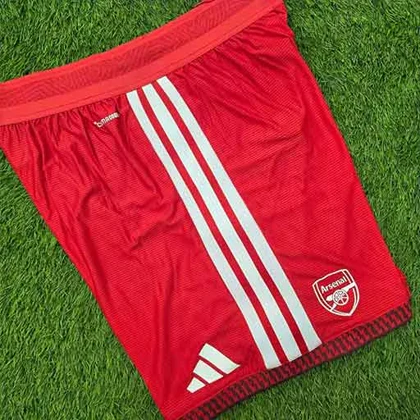 شورت قرمز آرسنال 2026-2027