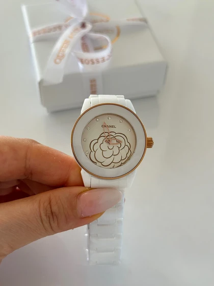 ساعت مچی زنانه شنل سرامیکی سفید