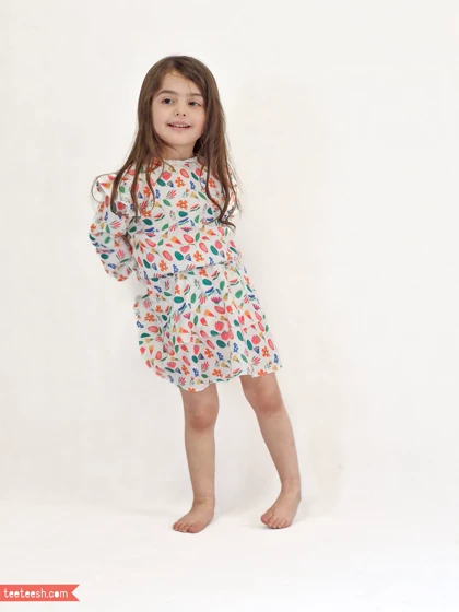 پیراهن سفید طرح گل‌دار