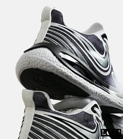 کفش کتانی مردانه خاکستری سفید NIKE pegasus 33 مدل 6728