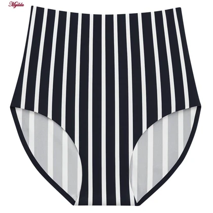 شورت زنانه ماییلدا مدل لیزری فاق بلند کد 5450-9