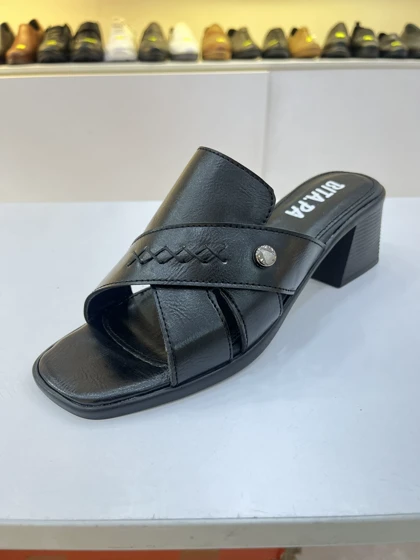 صندل زنانه طبی سارینا