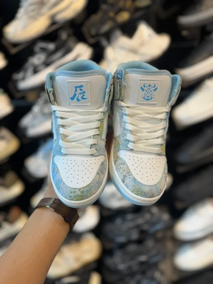 کتانی زنانه ساق‌دار دراگون