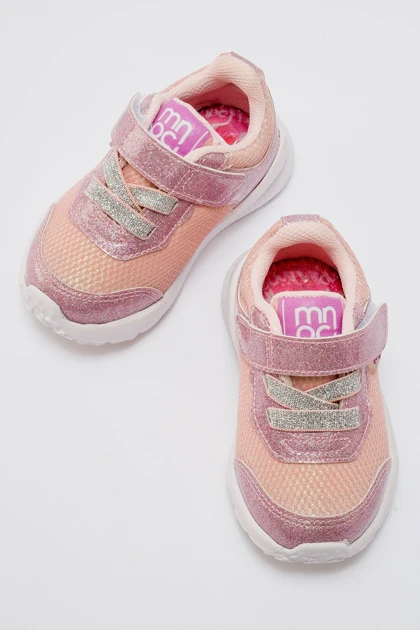 کفش پیاده روی بچگانه mnpc mnpc