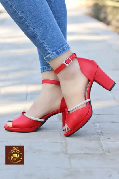 کفش مجلسی پاشنه‌بلند نگینی زنانه ژینالژدار