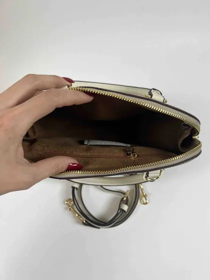 کیف کوچ آلما یک دست کرم سفید
